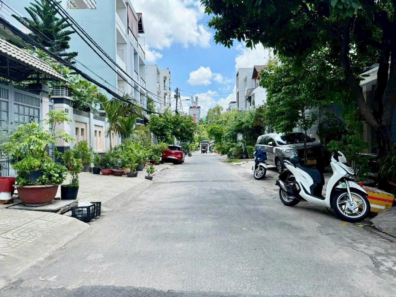 Bán Nhà hẻm Hoàng Ngọc Phách 7.9x20