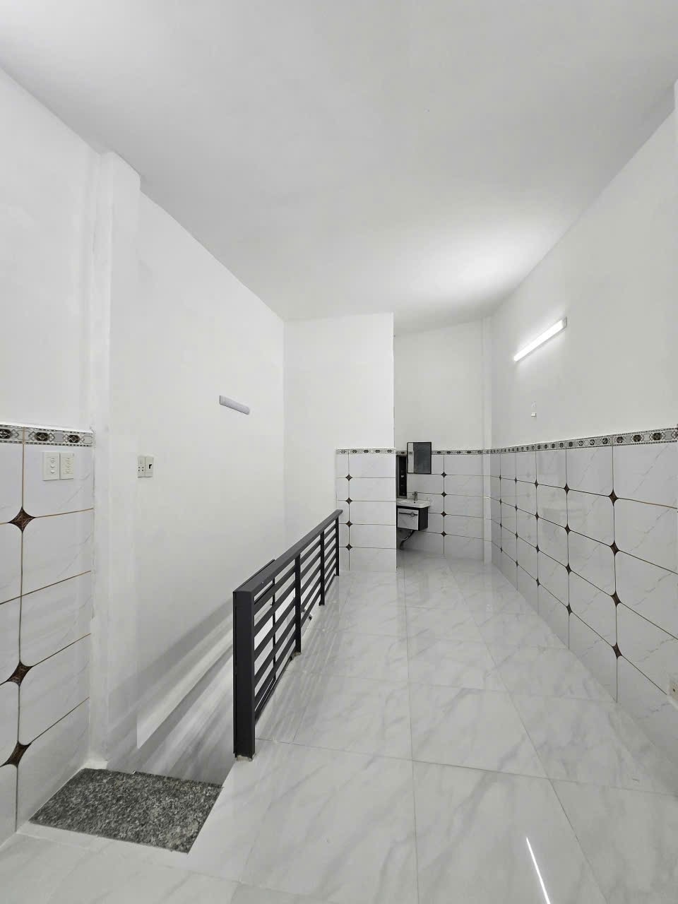 NHÀ ĐỖ NHUẬN – GIÁ TỐT, CHỐT NHANH  Nhà Đỗ Nhuận  3 × 6,7m – vuông vức  1 trệt + 1 lầu – ở ngay