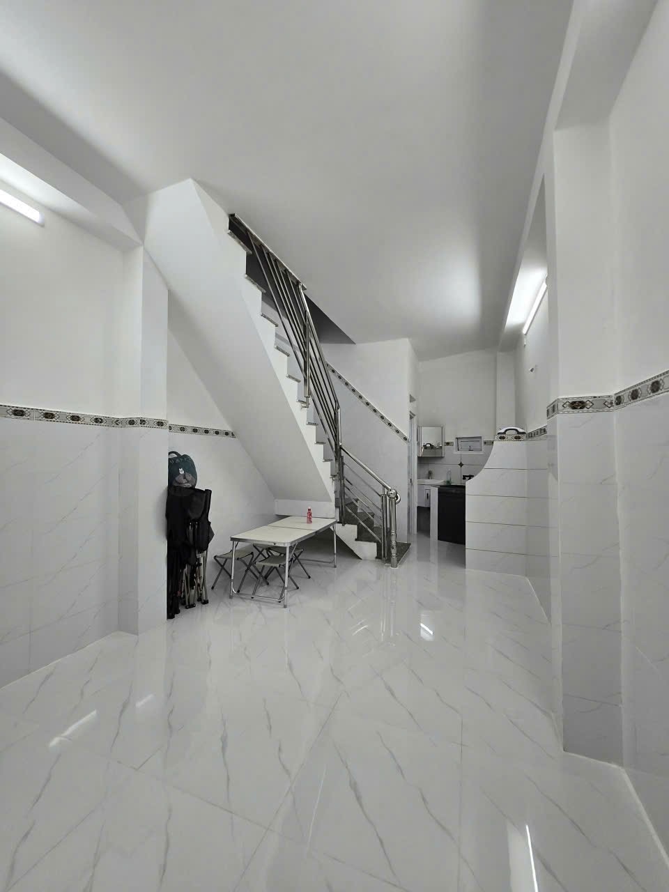 NHÀ ĐỖ NHUẬN – GIÁ TỐT, CHỐT NHANH  Nhà Đỗ Nhuận  3 × 6,7m – vuông vức  1 trệt + 1 lầu – ở ngay