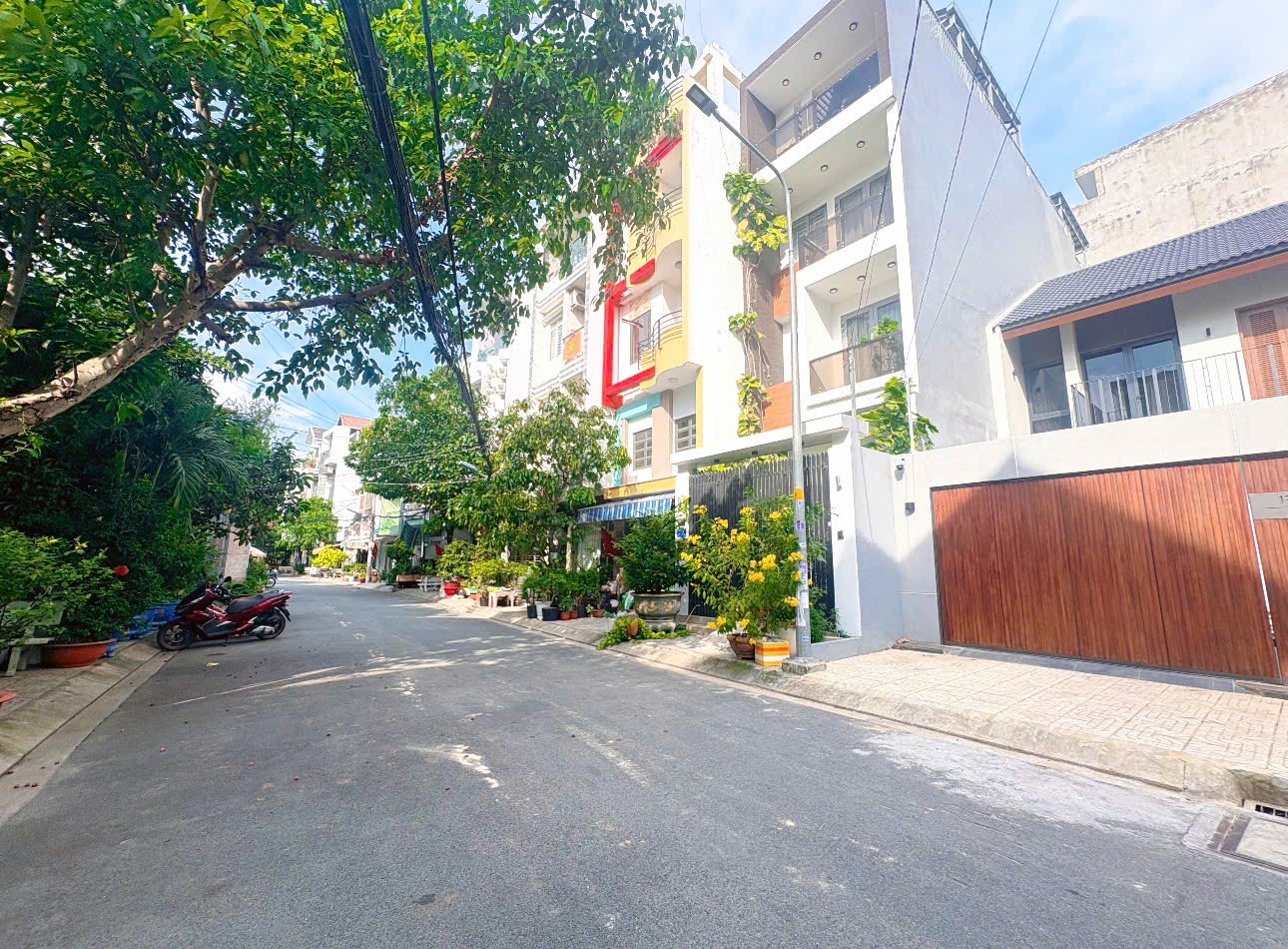 CẶP ĐÔI HẺM VIP TÂN SƠN NHÌ 8x20M CẤP 4