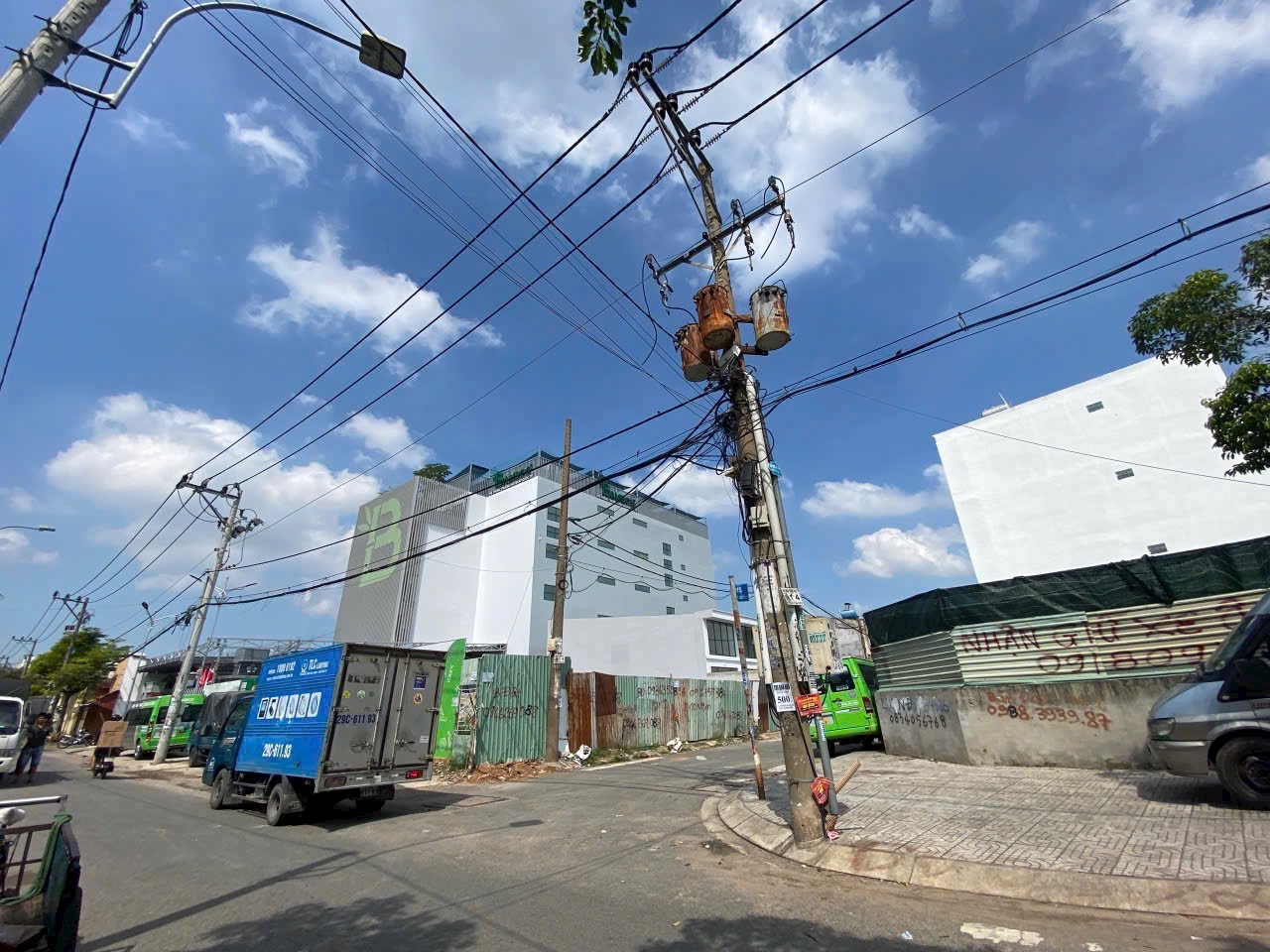 Bán Nhà mặt tiền Nguyễn Trọng Quyền 6x18.5m  Đất trống 