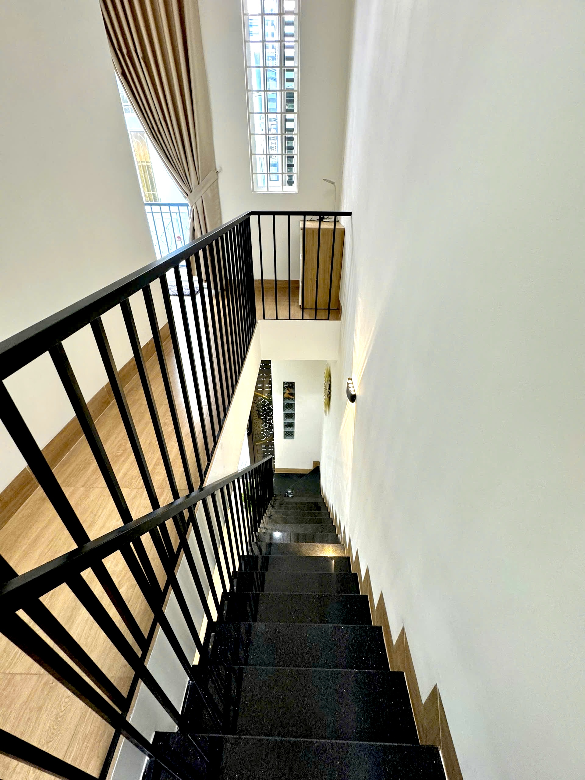 NHÀ MỚI ĐẸP TÂN KỲ TÂN QUÝ [4x8m], 1 LẦU