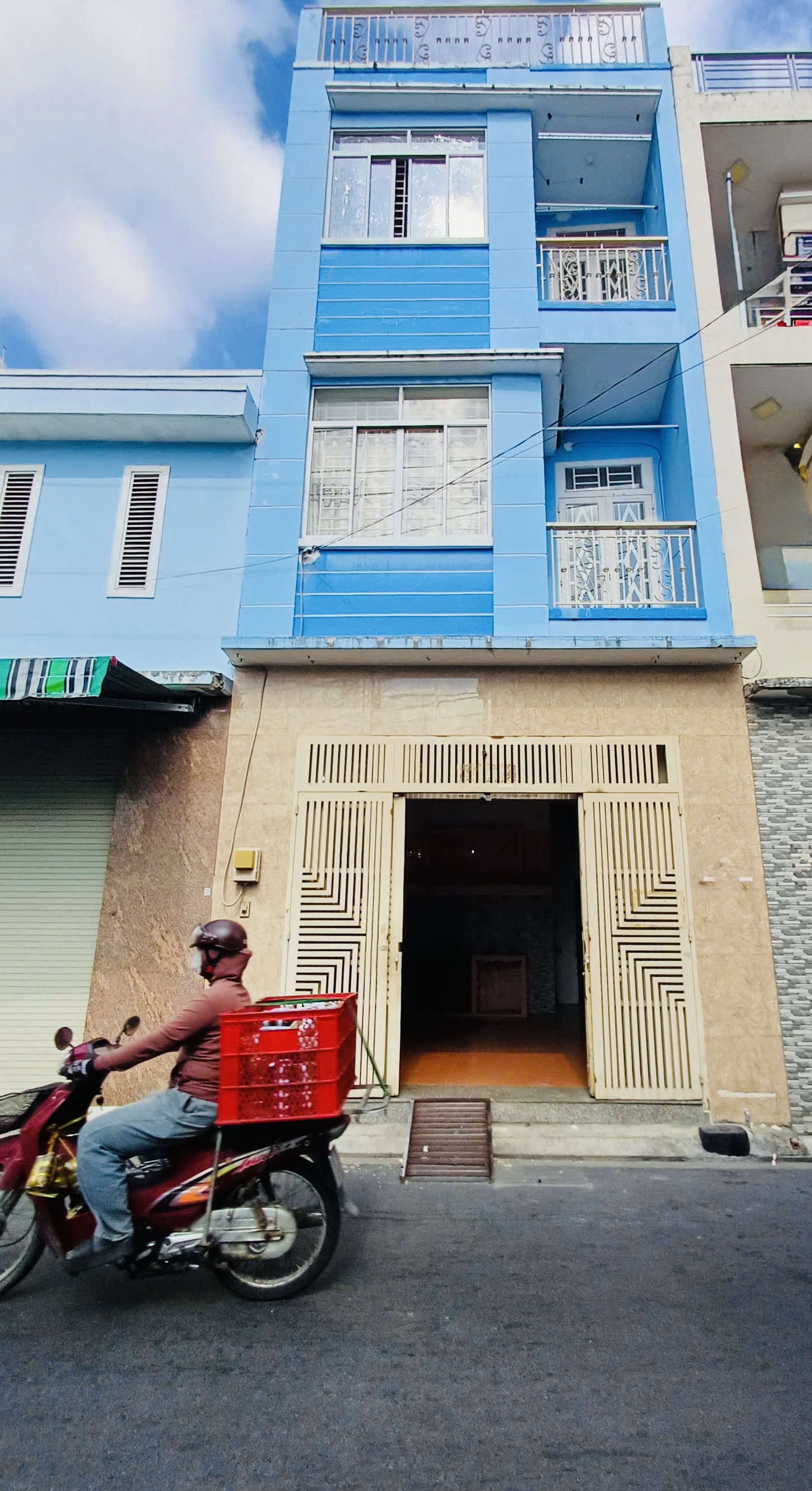 NHÀ 3 TẦNG HẺM 8M KHU TÔ HIỆU 