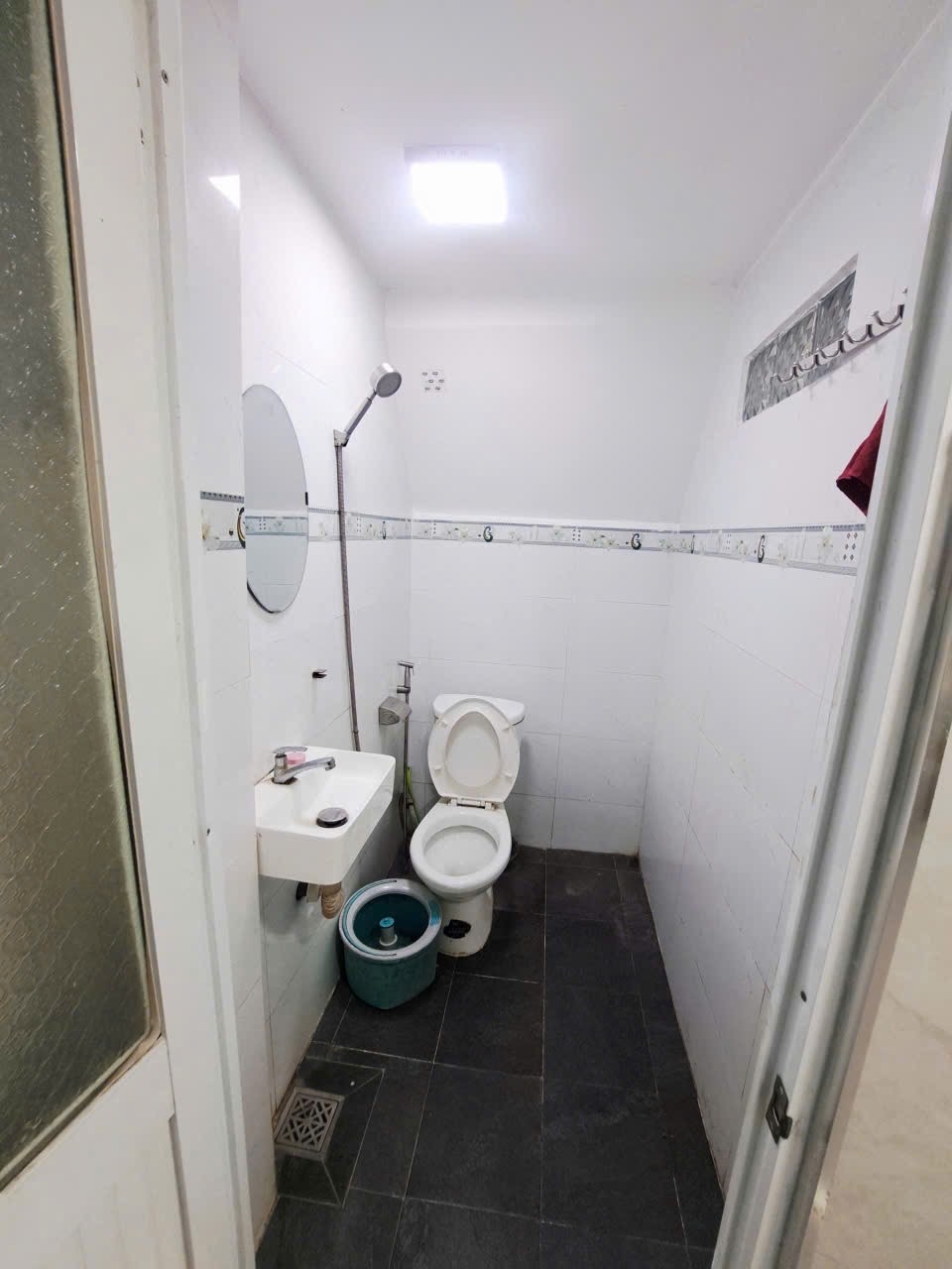 NHÀ SIÊU RẺ KHU VỰC GIÁP TÂN PHÚ - HẺM 3M - CÁCH HẺM XE HƠI 20M