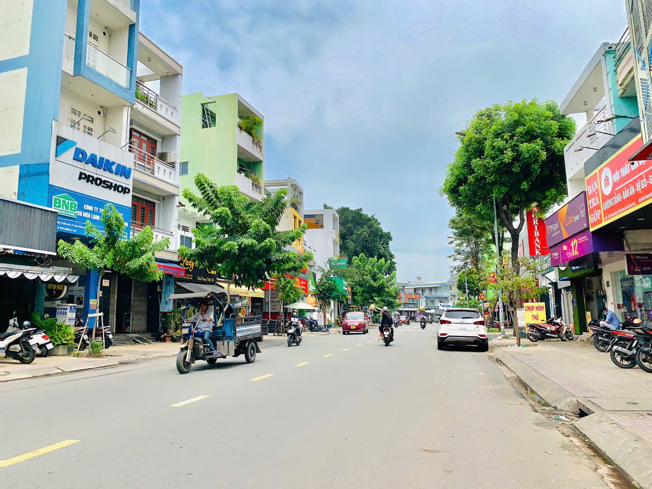 Bán Nhà mặt tiền Tân Sơn Nhì 4m x 19.5m 2 tấm cho thuê 25tr