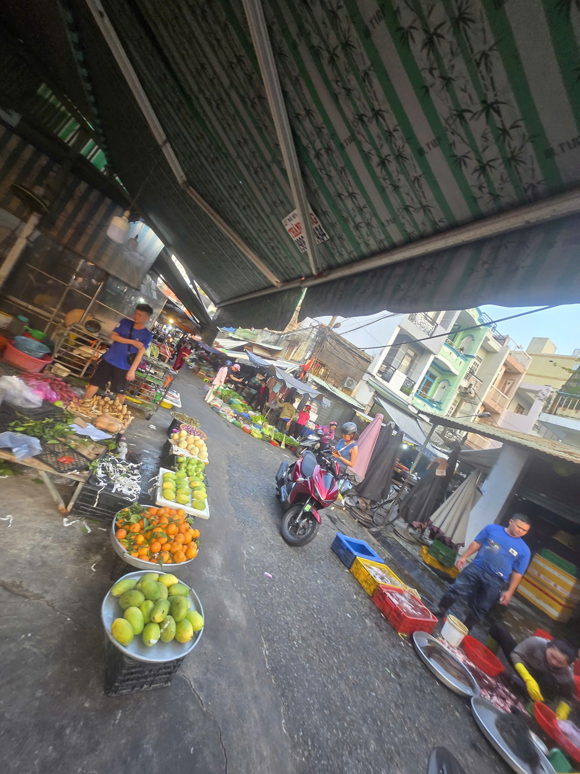 MTKD NGUYỄN DỮ - GẦN CHỢ - THUẬN TIỆN KINH DOANH BUÔN BÁN