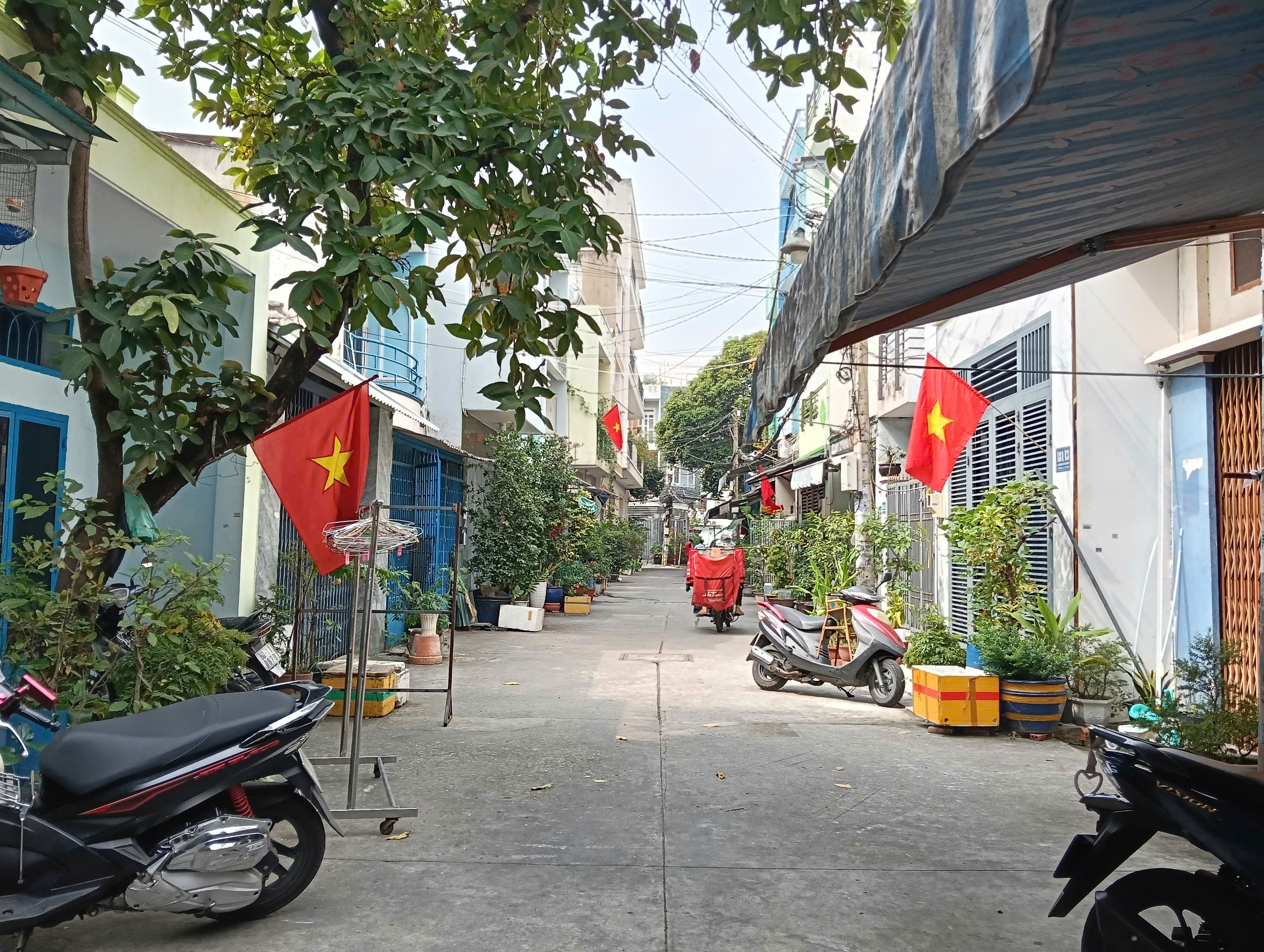 HẺM 1/ Đường Dương Văn Dương 5x12m 1 lầu - 6.8 Tỷ