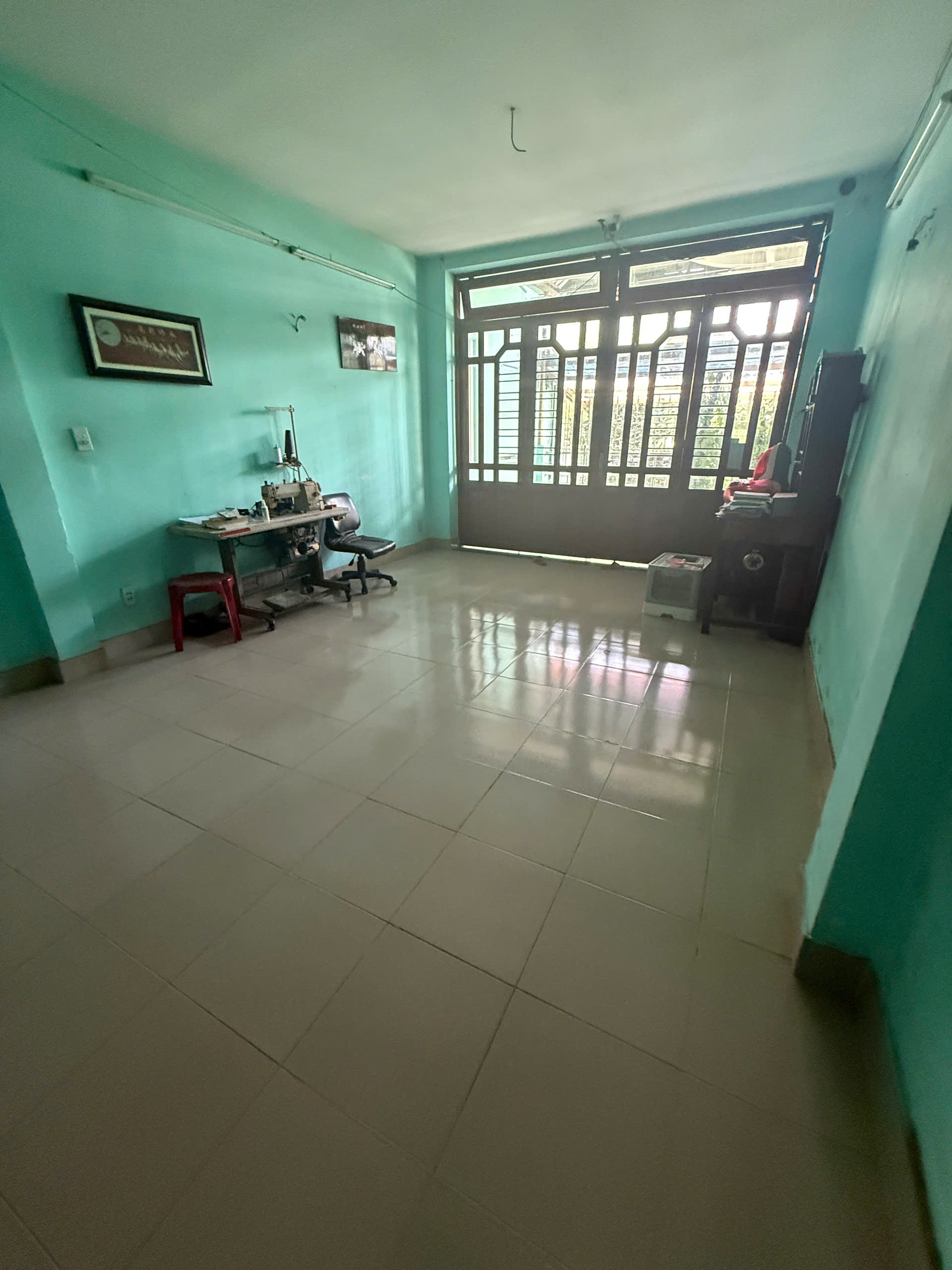 MT ĐÔ ĐỐC THỦ VỊ TRÍ ĐẸP, GẦN ĐỘC LẬP-TÂN HƯƠNG