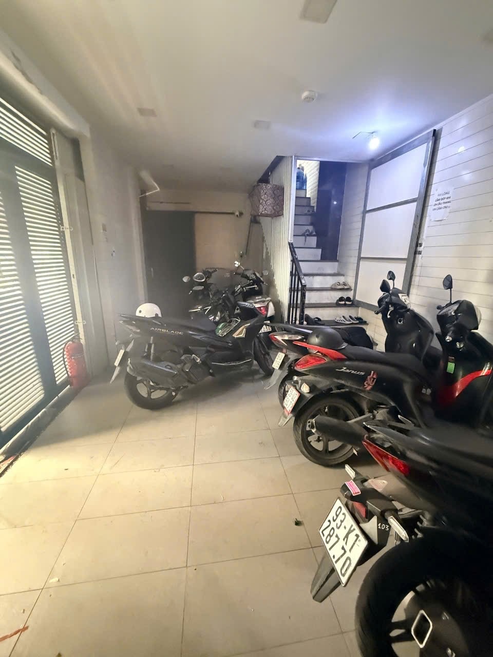 SIÊU PHẨM 6 LẦU GÓC 2 MTKD - KHU VIP BÀU CÁT - KHU VỰC KINH DOANH ĐA NGÀNH NGHỀ - DÒNG TIỀN CAO