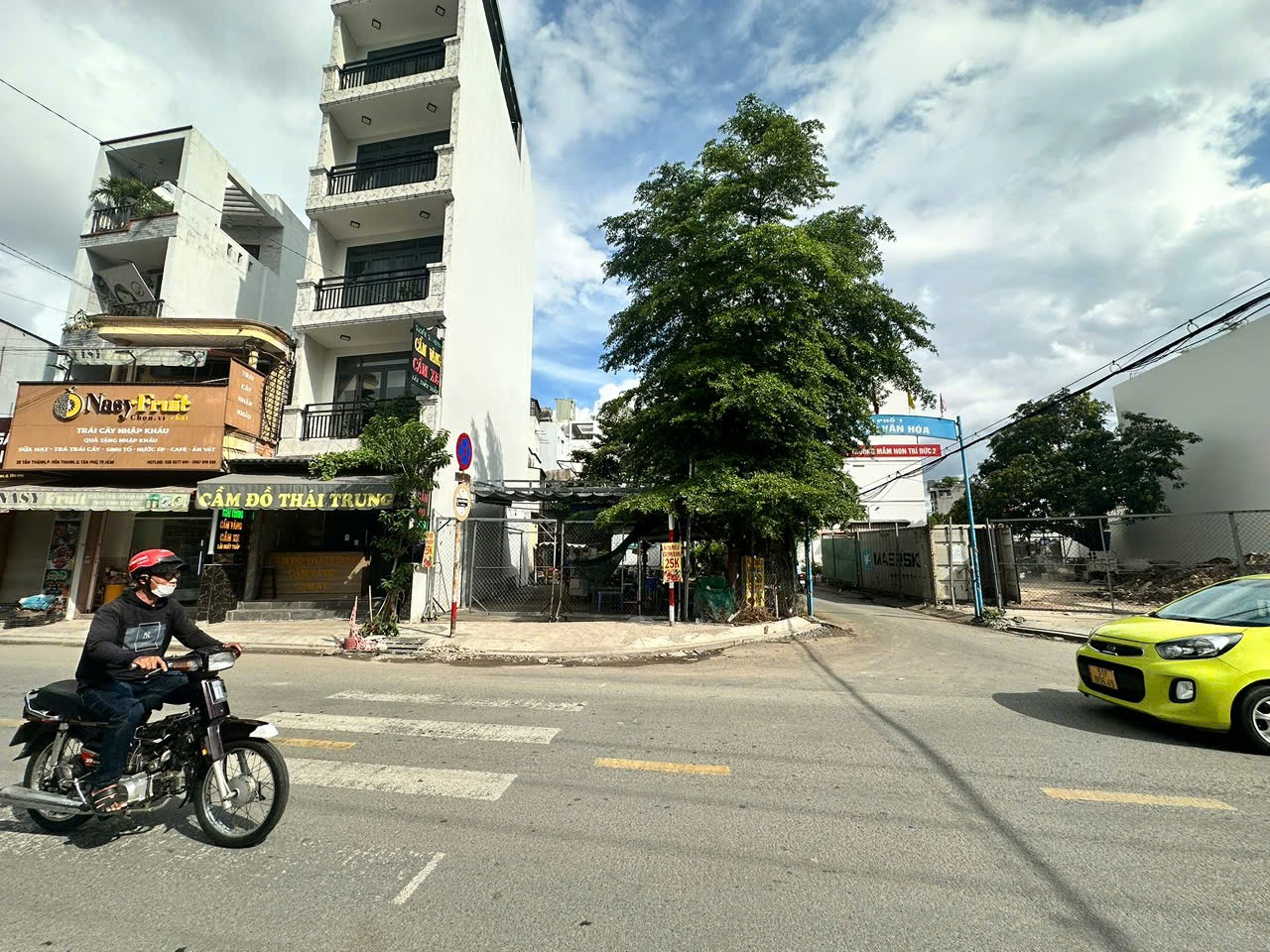 Góc 2MTKD Tân Thành ngay Âu Có