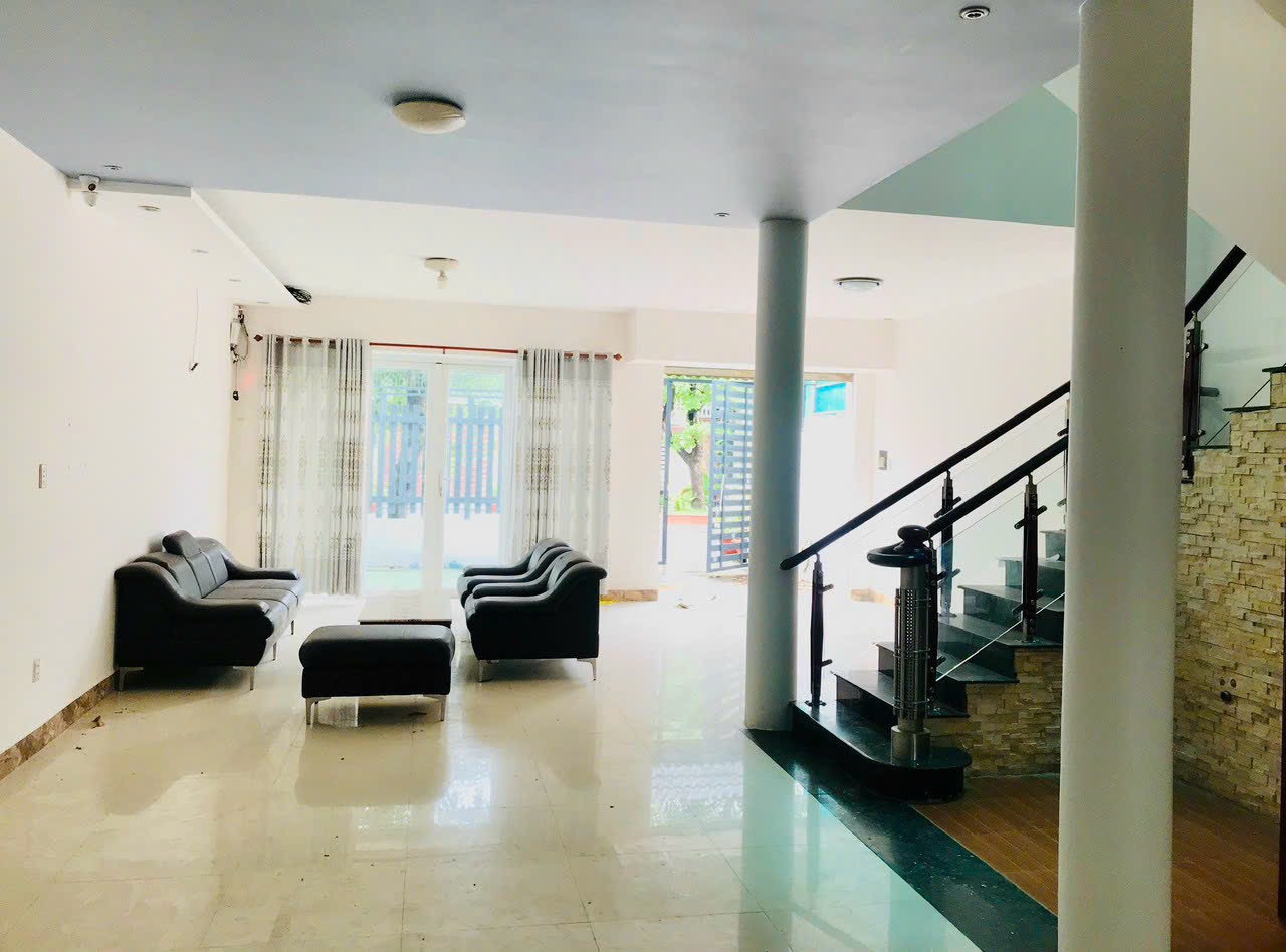 Bán Nhà mặt tiền Phạm Ngọc Thảo 7x25m