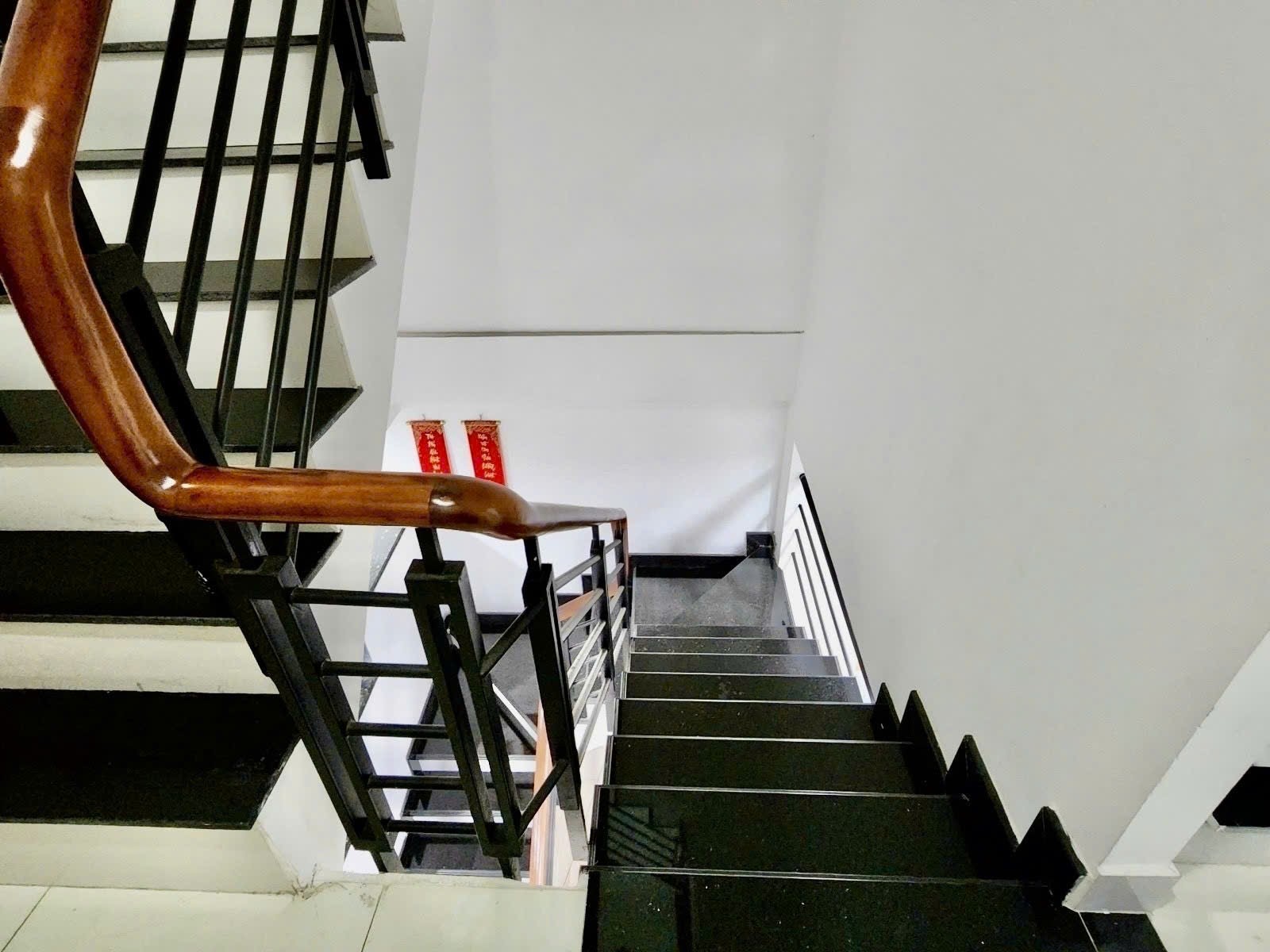 NHÀ HẺM - MỚI XINH