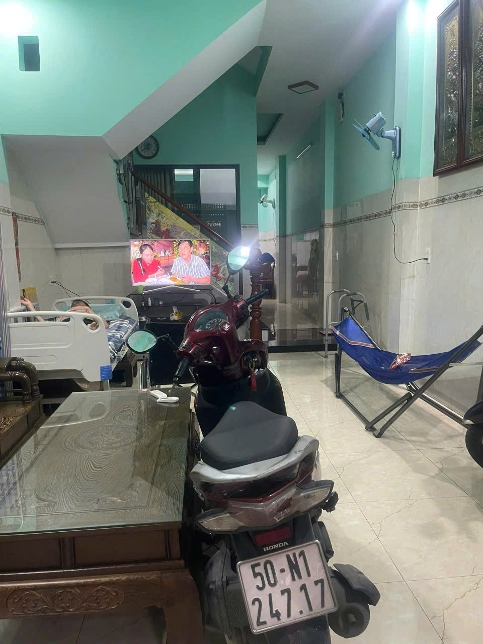 NHÀ ĐẸP – HẺM XE HƠI THÔNG