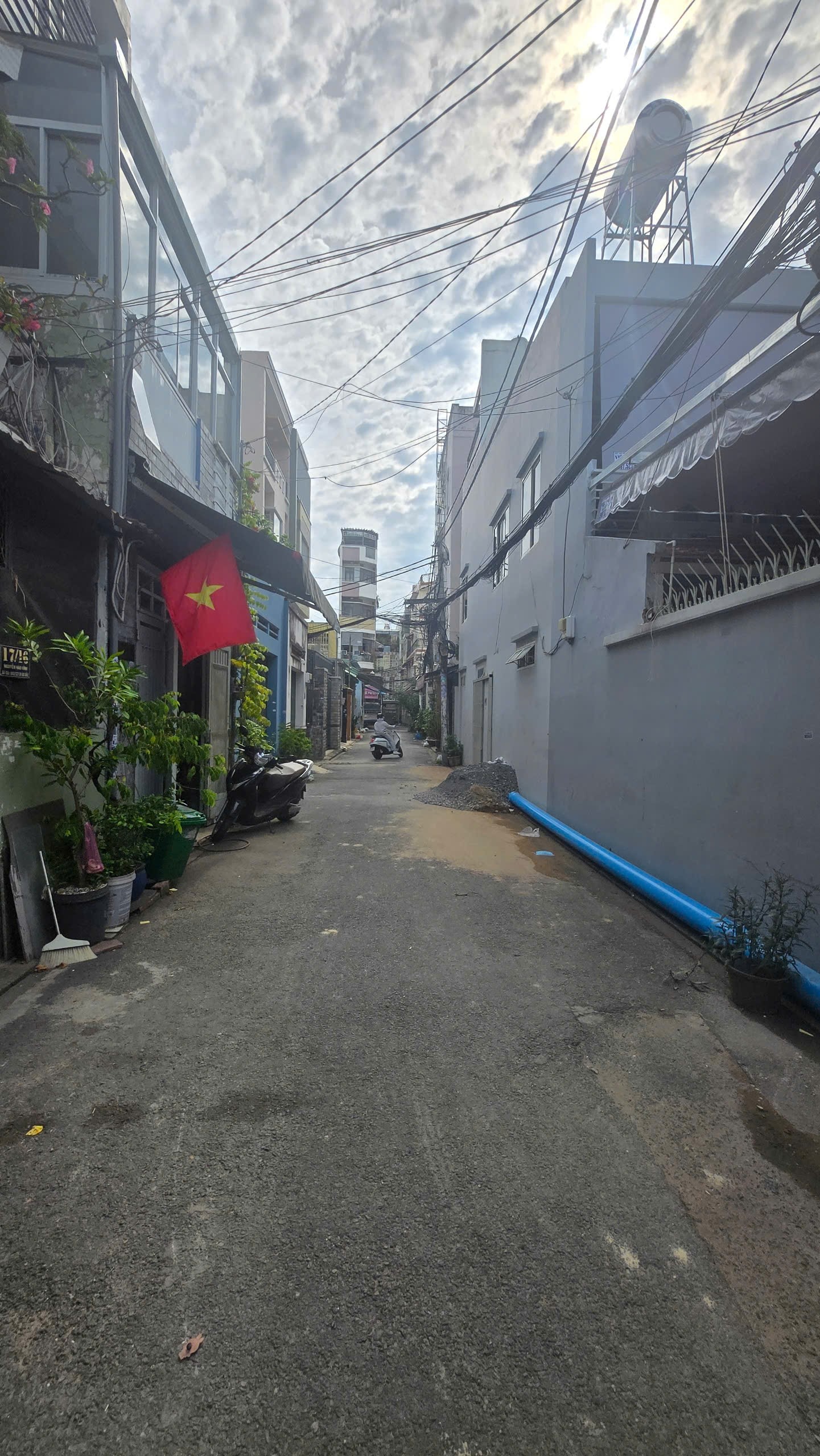 Hẻm 5m Gò Dầu, 4 x 16m, 1 trệt 1 lầu đúc BTCT, 3PN, góc 2 mặt tiền hẻm 6m thông, giá  6.8 tỷ 