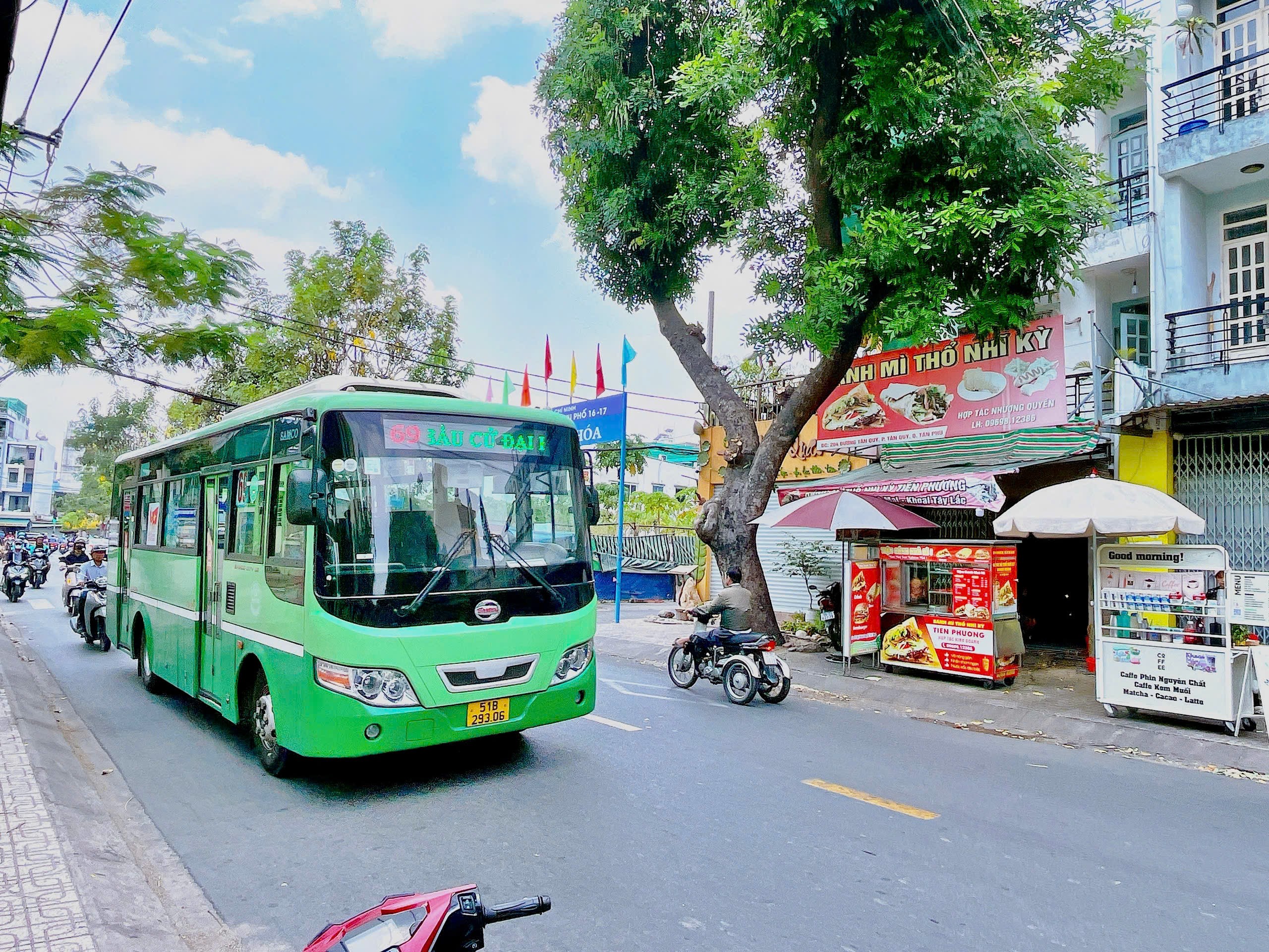 MTKD TÂN QUÝ, VỊ TRÍ SẦM UẤT, NGANG GẦN 5M, LỀ RỘNG