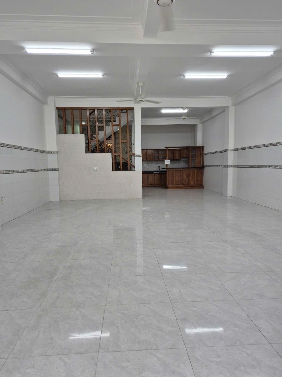 NHÀ HẺM LƯƠNG THẾ VINH - HẺM 4M THÔNG - VUÔNG VỨC