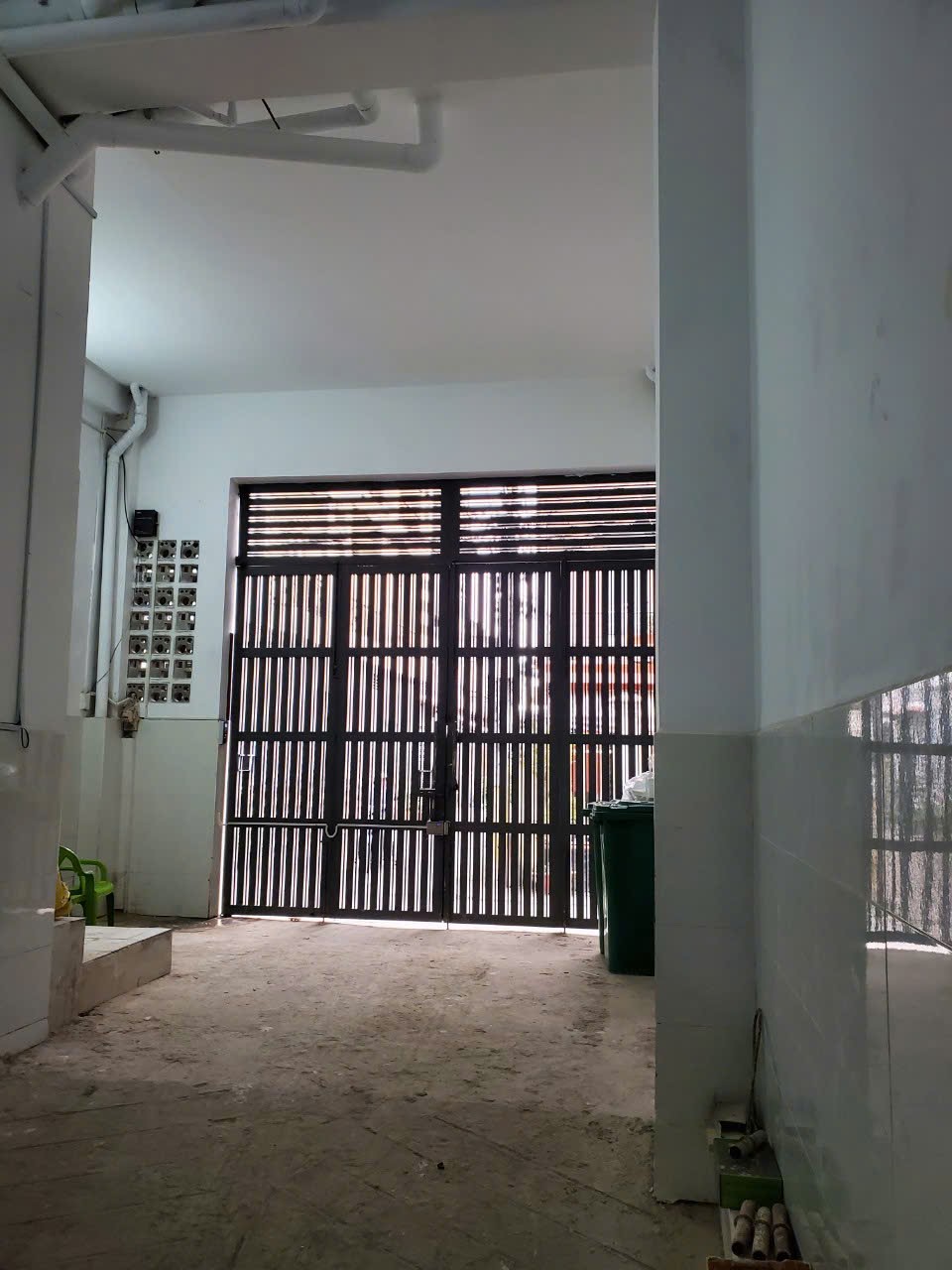 Bán Nhà hẻm Mã Lò 5mX53m (266m2) CHDV thang máy 7 tầng, PCCC đầy đủ. Sử dụng tới 1160m2. Gồm 40phòng có máy lạnh. Thu nhập 120tr/tháng