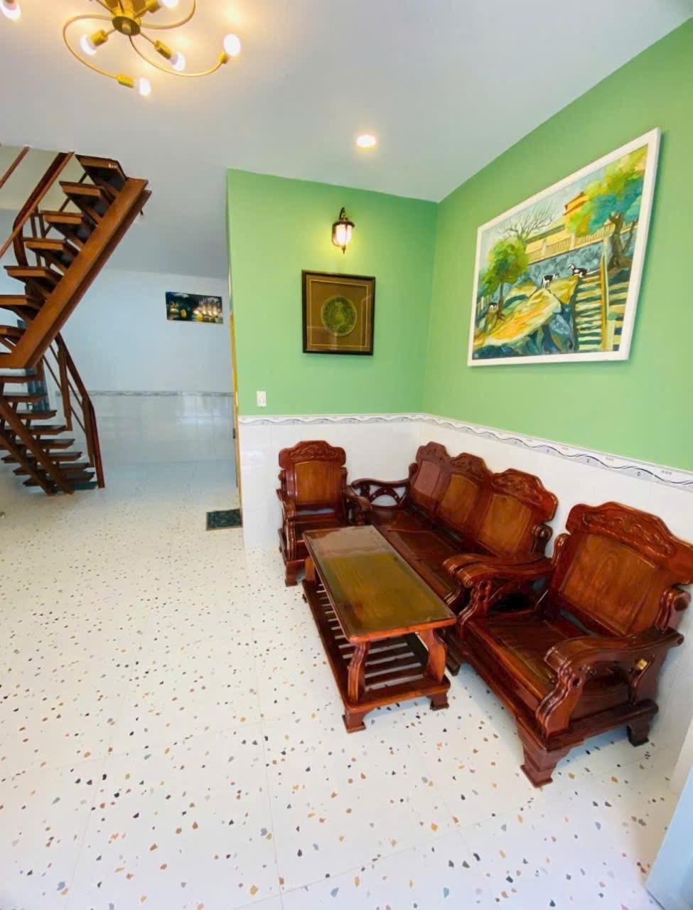 NHÀ MỚI - TÂN PHÚ