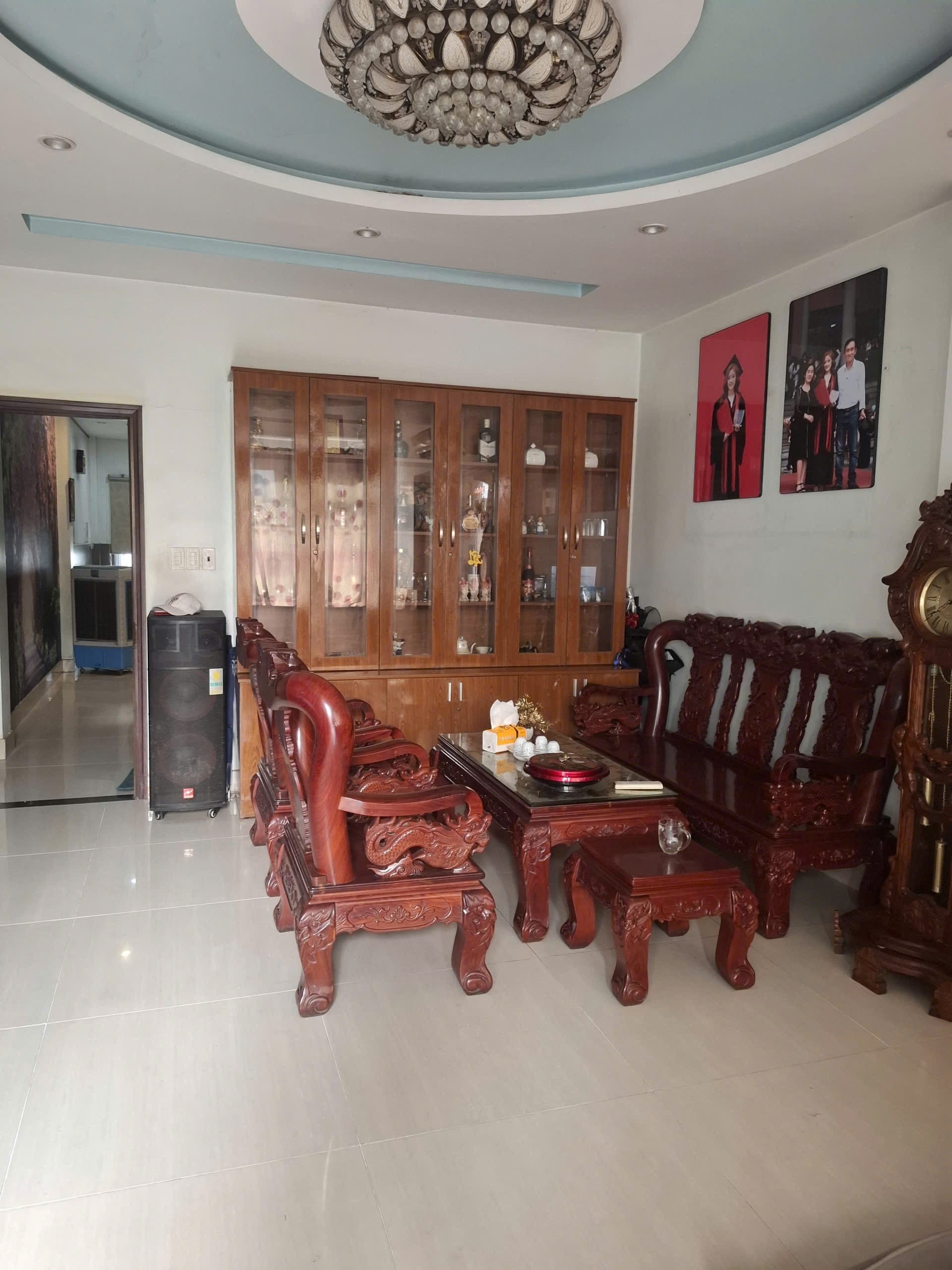 NHÀ MẶT TIỀN CN1 - 1 TRỆT 2 LẦU - SÂN THƯỢNG THOÁNG MÁT