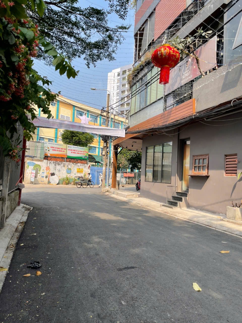 Đường 10m thái thị nhạn tân bình đẹp tiện xây dựng mới 