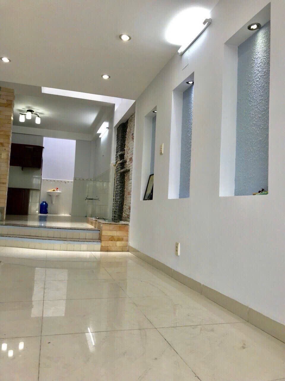 Bán Nhà mặt tiền Đô Đốc Long 4m x 16m 1 trệt 1 lửng 1 lầu