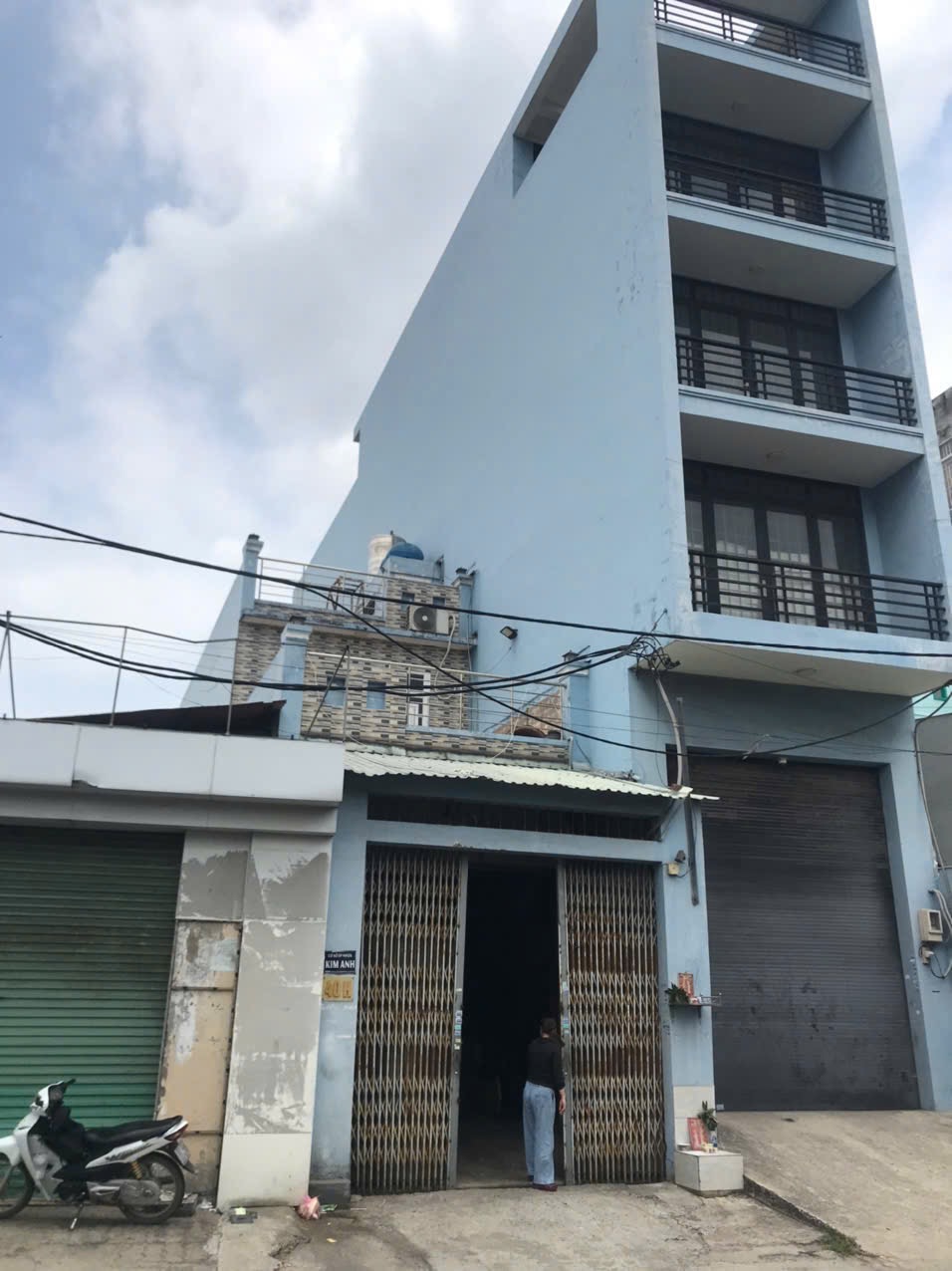 NHÀ MẶT TIỀN ĐƯỜNG AO ĐÔI BÌNH TÂN DT:4.5X34M 1 LẦU ST 