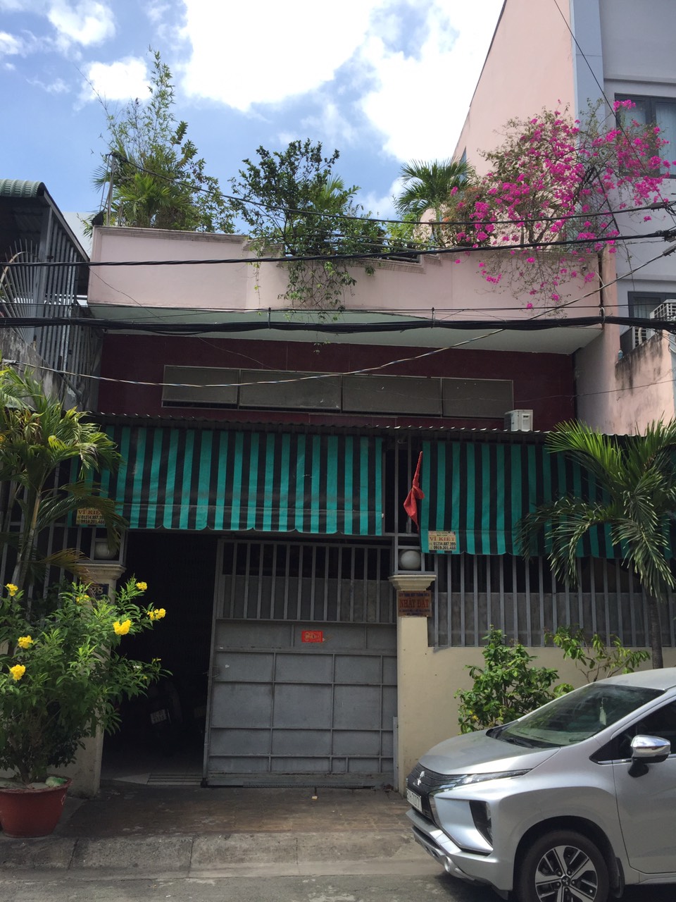 Bán Nhà mặt tiền Trần Quang Quá 8x20