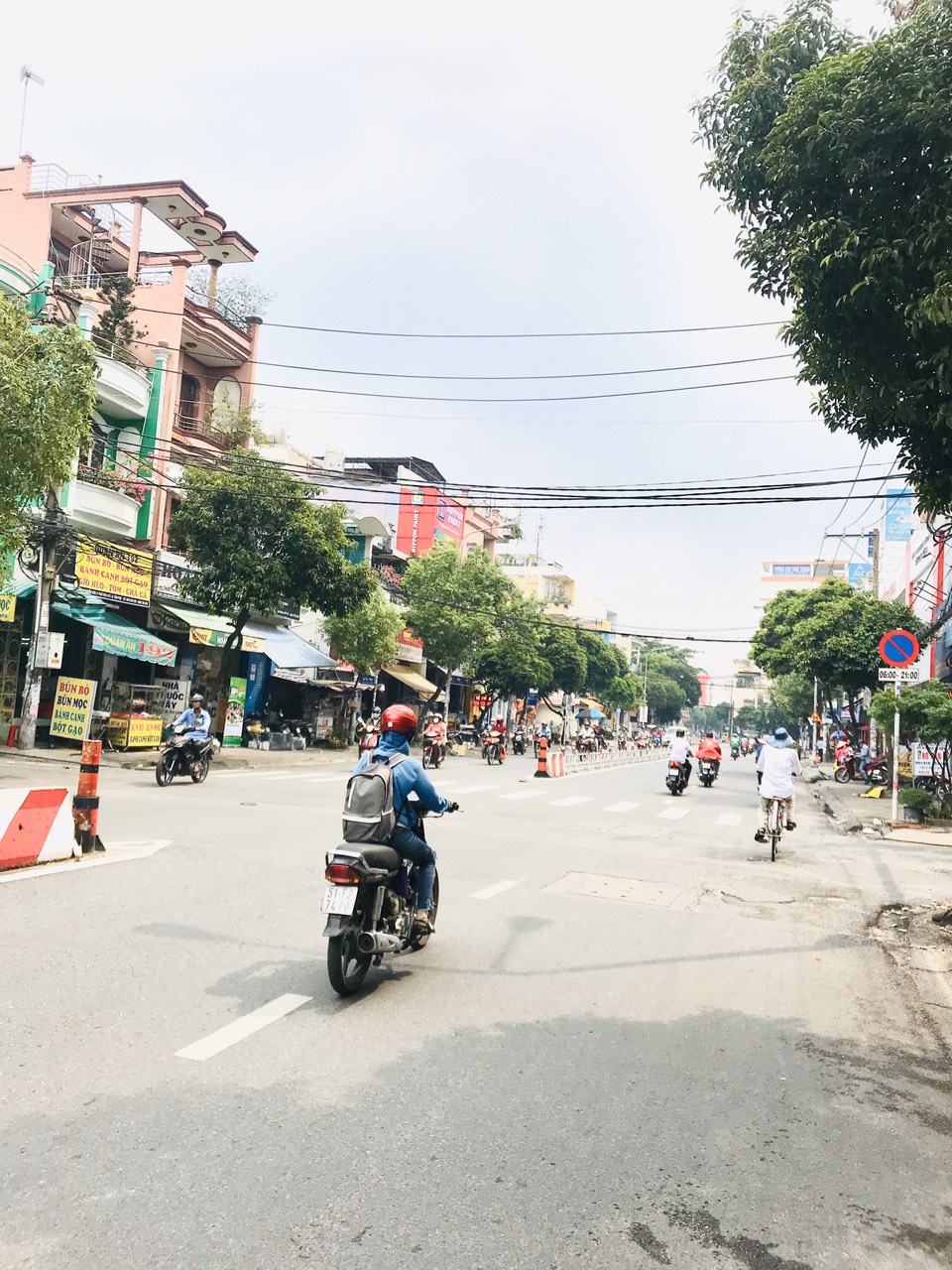 Bán Nhà mặt tiền Nguyễn Sơn 4.9x16 2 lầu,đang thuê 35tr/th,đường 24m